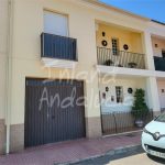 http://www.inlandandalucia.com/images/photos/properties/TH6180/TH6180_1.jpg