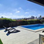 https://www.platinumpropertyspain.com/sites/001/images/30234-villa-for-sale-in-peraleja-golf-resort/30234-villa-for-sale-in-peraleja-golf-resort-22018327-large.jpg