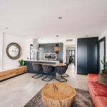 https://production-kyero-property-images.s3.amazonaws.com/19641/19641890/383696618_original.jpg?checksum=926f59971528ff70607f735d8838ef867a8a2053