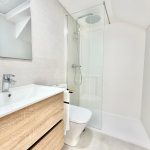 https://production-kyero-property-images.s3.amazonaws.com/19641/19641929/383697733_original.jpg?checksum=ef59668b97d8abd0656a75110cbca49e3f532936