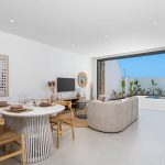 https://production-kyero-property-images.s3.amazonaws.com/19641/19641938/383698031_original.jpg?checksum=5f2be1c68b026dbe4c0eb43aa560d478a7f19482