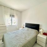 https://production-kyero-property-images.s3.amazonaws.com/19586/19586176/384209405_original.jpg?checksum=30d275d5aea17d5c029e4b55d248c45f38f799d7