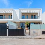 https://production-kyero-property-images.s3.amazonaws.com/19681/19681664/384788423_original.jpg?checksum=3f250055c18ed5aac4d16a763369af54ae878fc8