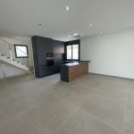 https://production-kyero-property-images.s3.amazonaws.com/19714/19714602/385660152_original.jpg?checksum=365486eca5aabba707e1b49f0274dec53139ab21