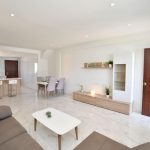 https://production-kyero-property-images.s3.amazonaws.com/19734/19734648/386277237_original.jpg?checksum=5543fd1cca128125c672ed26b6d493d14d3df960