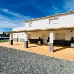 https://production-kyero-property-images.s3.amazonaws.com/19758/19758537/386949665_original.jpg?checksum=cc0343d4dec63eafd244043a74503568bf45eb3c