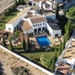https://assetsrv.advanceagent.co.uk/1029/039e/63171181/5_bedroom_villa_for_sale_in_El_Valle_Golf__murcia___5__xlarge.JPG