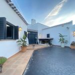 https://assetsrv.advanceagent.co.uk/1029/039e/8269b2d5/5_bedroom_villa_for_sale_in_El_Valle_Golf__murcia___2__xlarge.JPG