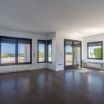 https://respacio-92aeb16a47056cced761e868d944d65d.s3.eu-west-3.amazonaws.com/property_attachment/detail_image/property_image_1makeylzj3_20250718044819.jpg