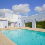 https://respacio-92aeb16a47056cced761e868d944d65d.s3.eu-west-3.amazonaws.com/property_attachment/detail_image/property_image_1gymbgbjji_20240309041849.jpg