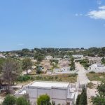 https://respacio-92aeb16a47056cced761e868d944d65d.s3.eu-west-3.amazonaws.com/property_attachment/detail_image/property_image_1osh7ezpq8_20250411044326.jpg
