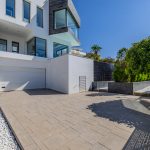 https://respacio-92aeb16a47056cced761e868d944d65d.s3.eu-west-3.amazonaws.com/property_attachment/detail_image/property_image_1d3o1mxkxr_20250424030531.jpg