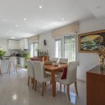https://respacio-92aeb16a47056cced761e868d944d65d.s3.eu-west-3.amazonaws.com/property_attachment/detail_image/property_image_1hlj0ba7ph_20250704043305.jpg