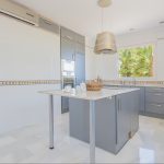 https://respacio-92aeb16a47056cced761e868d944d65d.s3.eu-west-3.amazonaws.com/property_attachment/detail_image/property_image_1jcm13s004_20241126041646.jpg