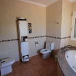 https://respacio-92aeb16a47056cced761e868d944d65d.s3.eu-west-3.amazonaws.com/property_attachment/detail_image/property_image_1i2ugoy31f_20240704064840.jpg