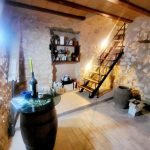 https://respacio-92aeb16a47056cced761e868d944d65d.s3.eu-west-3.amazonaws.com/property_attachment/detail_image/property_image_1sgn61vnls_20250206030534.jpg