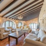https://respacio-92aeb16a47056cced761e868d944d65d.s3.eu-west-3.amazonaws.com/property_attachment/detail_image/property_image_17hsyhcx2m_20250701050603.jpg