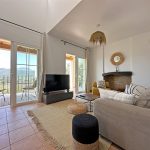 https://www.thepropertyteam.es/sites/001/images/11795-villa-for-sale-in-jalon/11795-villa-for-sale-in-jalon-248419-large.jpg
