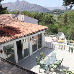 https://www.thepropertyteam.es/sites/001/images/11797-villa-for-sale-in-parcent/11797-villa-for-sale-in-parcent-248442-large.jpg