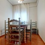 https://cdn.proppy.app/propertyphotos/2990/9f153641-d200-4581-87d6-15a0dd5c41c5/477452/a54bf98d-de3d-4a34-ab85-db37c12985bf.jpg