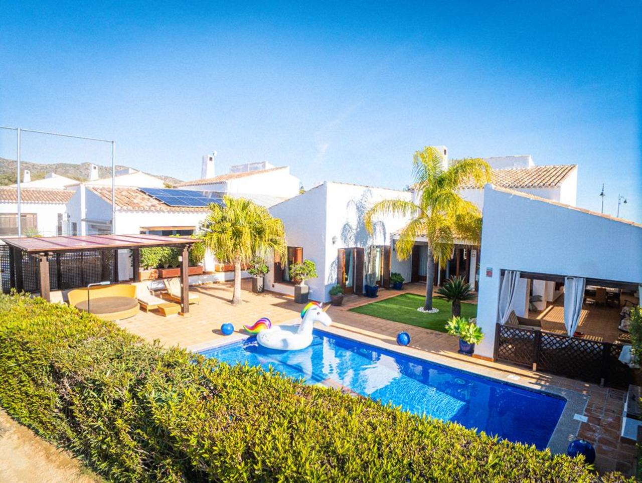 https://assetsrv.advanceagent.co.uk/1029/039e/6a0d10e4/Villa_for_sale_in_el_Valle_Golf_Murcia__22__xlarge.jpg