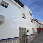 http://www.inlandandalucia.com/images/photos/properties/TH6303/TH6303_1.jpg