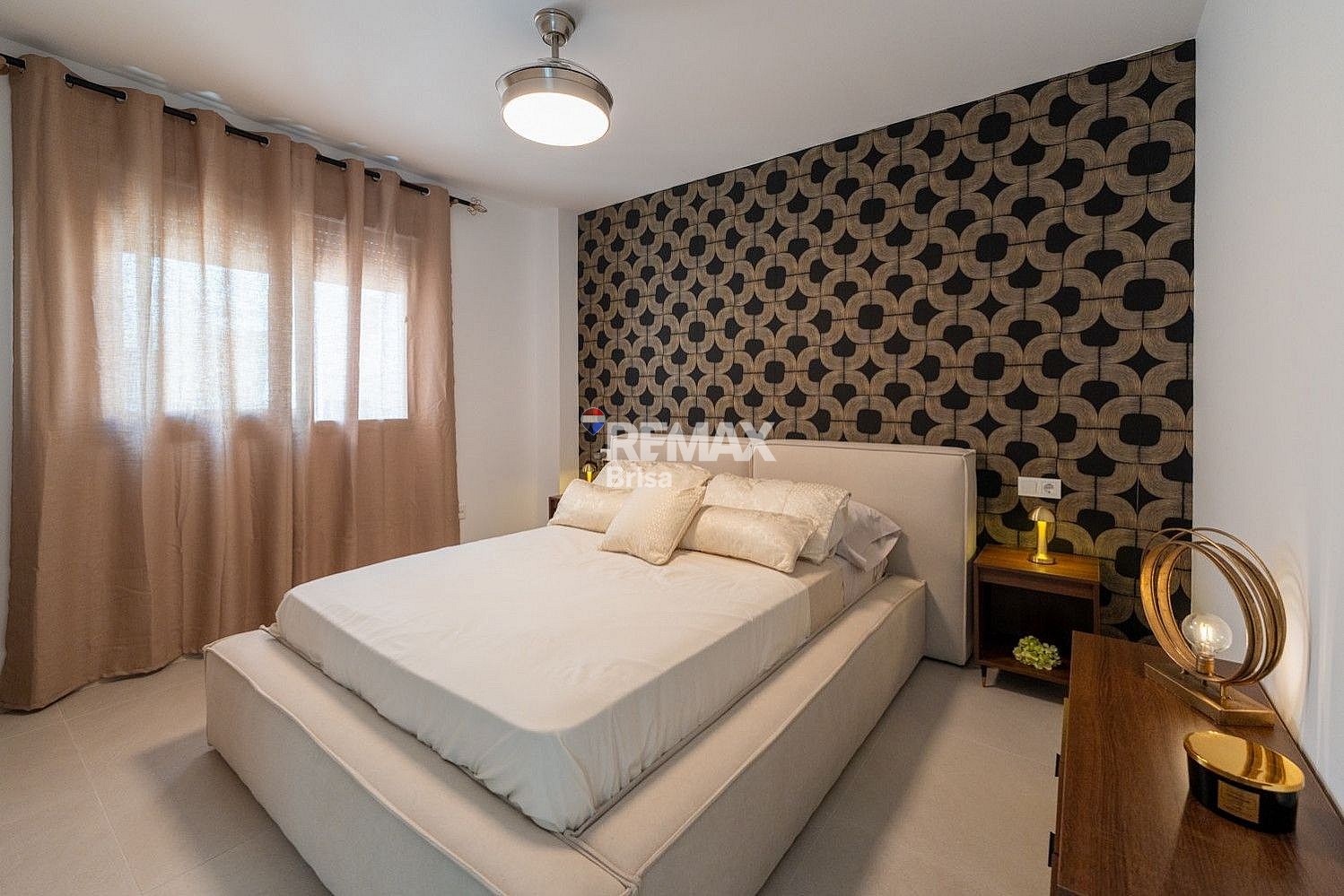 https://cdn.remaxbrisa.es/images/?tk=sJgyEd26ymy.0y.8uxKrH-b1f27e-2-6.jpg