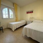 http://www.jmtspanishproperties.com/property_images2/1049366_large.jpg