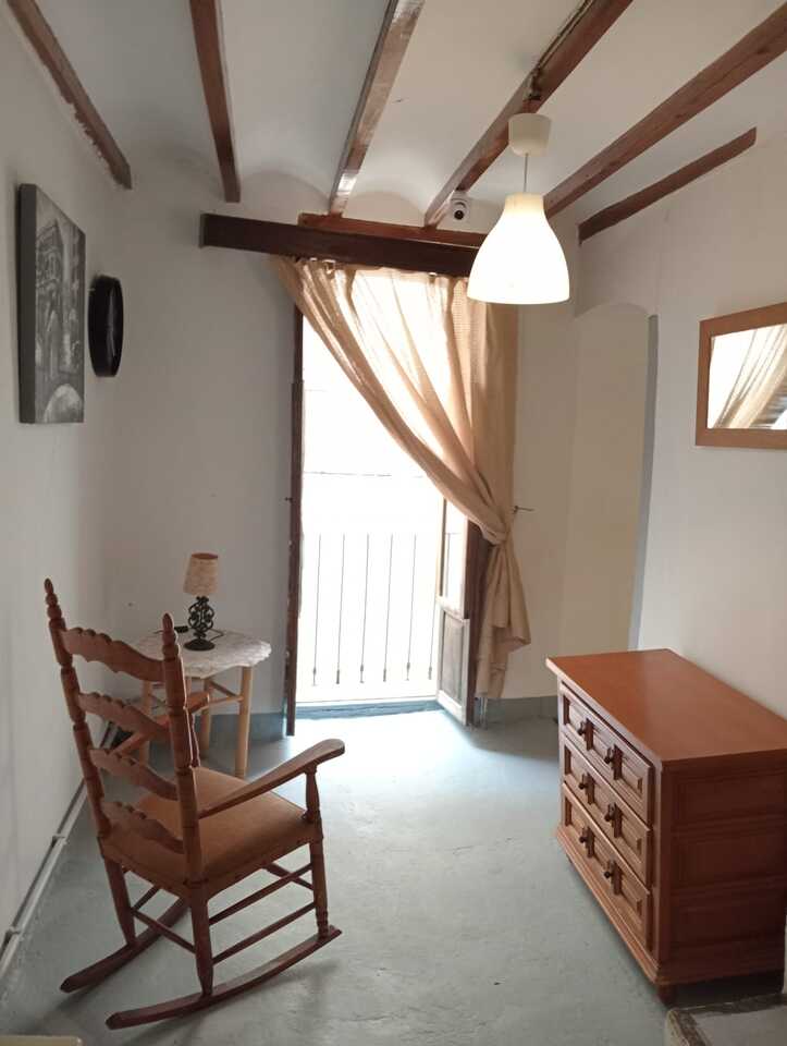 https://www.thepropertyteam.es/sites/001/images/12209-town-house-for-sale-in-castell-de-castells/12209-town-house-for-sale-in-castell-de-castells-272290-large.jpg