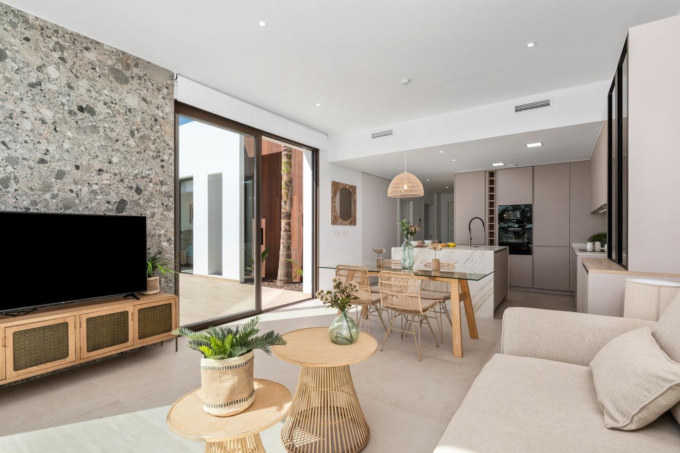 https://production-kyero-property-images.s3.amazonaws.com/19853/19853200/409486177_original.jpg?checksum=fd219b327fda194f22374f8bcdb5638710642002