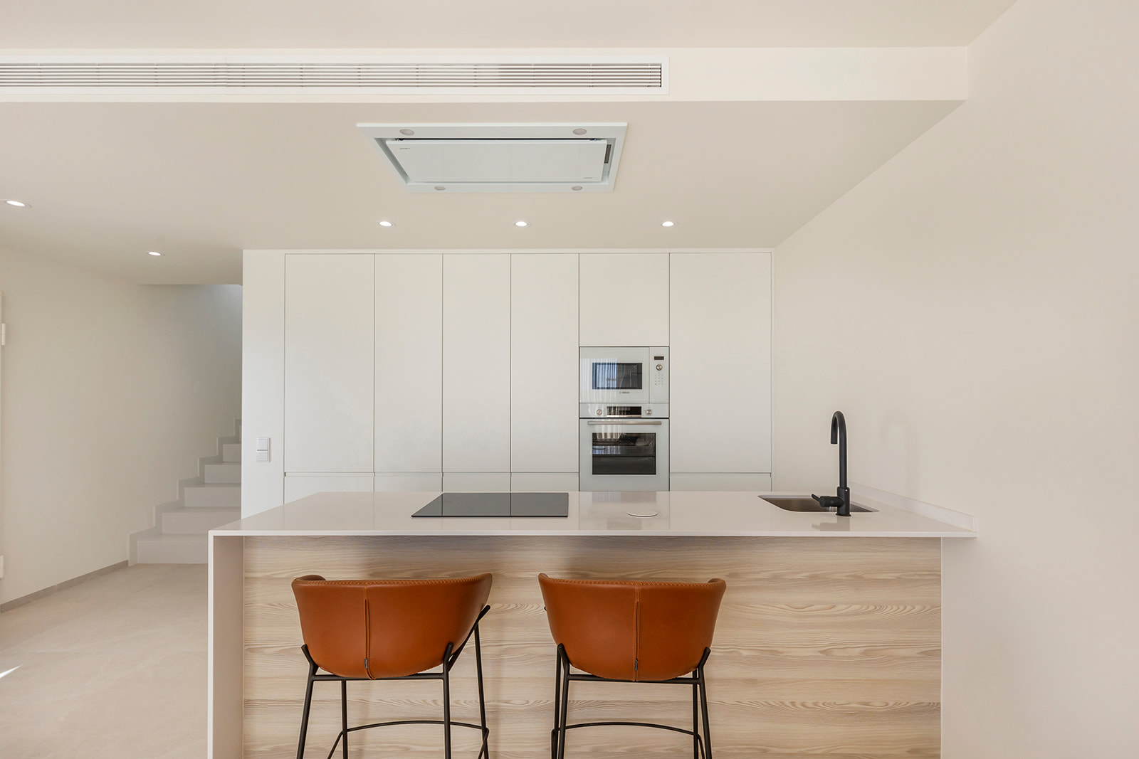 https://medianewbuild.com/file/hh-media-bucket/developments_v2/38942271/media/images/1.jpg