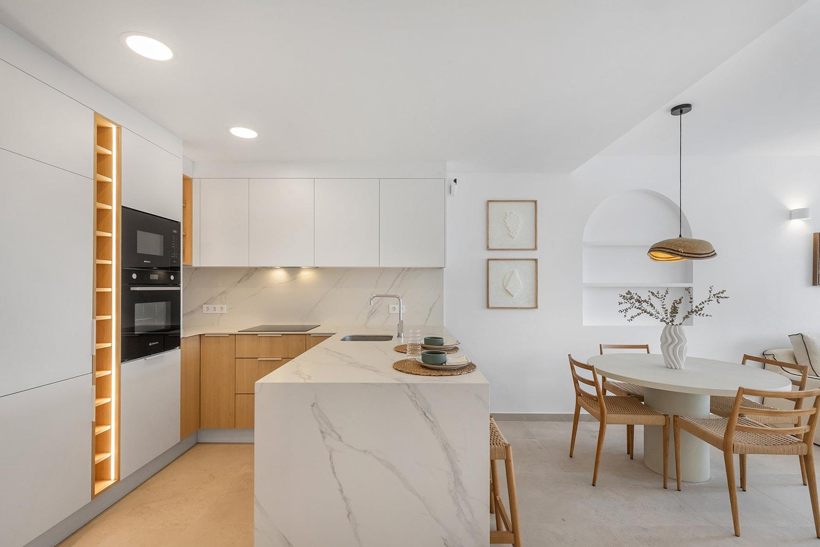 https://production-kyero-property-images.s3.amazonaws.com/20431/20431206/413299421_original.jpg?checksum=e05b5d7f2149f6f0620ffc4b5caee0080625184c