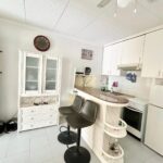 https://production-kyero-property-images.s3.amazonaws.com/20780/20780613/413512247_original.jpg?checksum=1e3efd943e7615b9e970f491fda8ad3e3a67687b