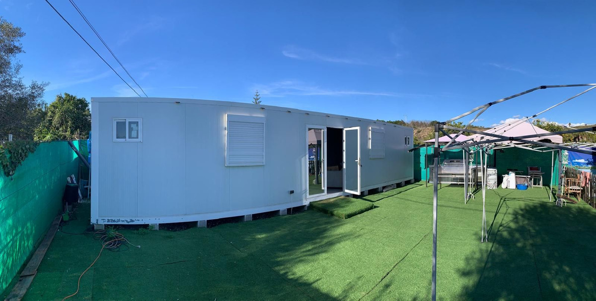 https://media-feed-v2.resales-online.com/live/ShowFeedImage.asp?SecId=917a25d0e7d911f0866f069f3d650d4b&Id=P1&ImgId=X1014065&ContactSecureId2=n6n5jj7b3d&z=1767362917&.jpg