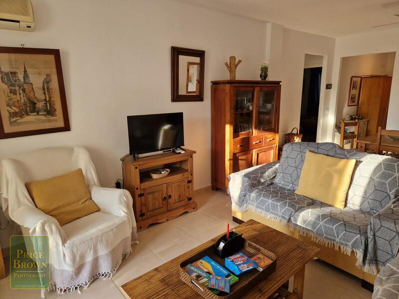 https://www.pricebrown.com/images/propertyImages/a1553-apartment-for-sale-in-mojacar/a1553-apartment-for-sale-in-mojacar-44548177.jpg