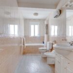 https://cdn.proppy.app/propertyphotos/2990/9f153641-d200-4581-87d6-15a0dd5c41c5/744619/aae5bdb0-19af-4fb6-ae0e-2d0fe4bc6394.jpg