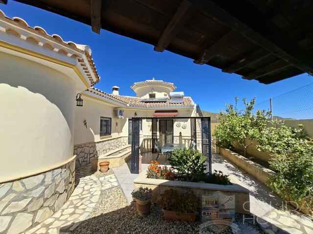 https://www.calidahomespropconsult.com/images/propertyImages/casa-de-zeus--resale-villa-for-sale-in-arboleas/casa-de-zeus--resale-villa-for-sale-in-arboleas-6751152357.jpg