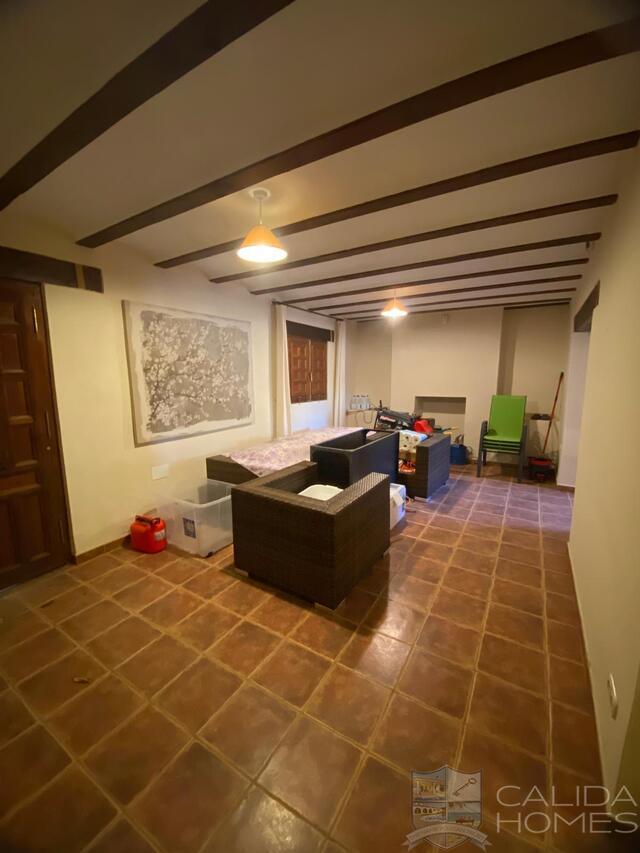 https://www.calidahomespropconsult.com/images/propertyImages/cortijo-arbol-detached-character-house-for-sale-in-oria/cortijo-arbol-detached-character-house-for-sale-in-oria-8261061830.jpg