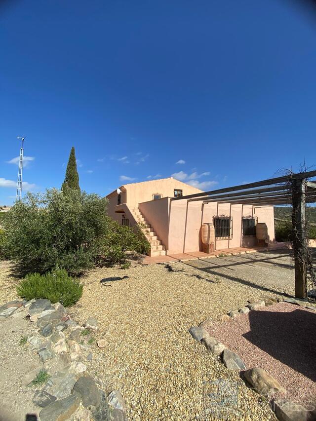 https://www.calidahomespropconsult.com/images/propertyImages/cortijo-arbol-detached-character-house-for-sale-in-oria/cortijo-arbol-detached-character-house-for-sale-in-oria-9513505152.jpg