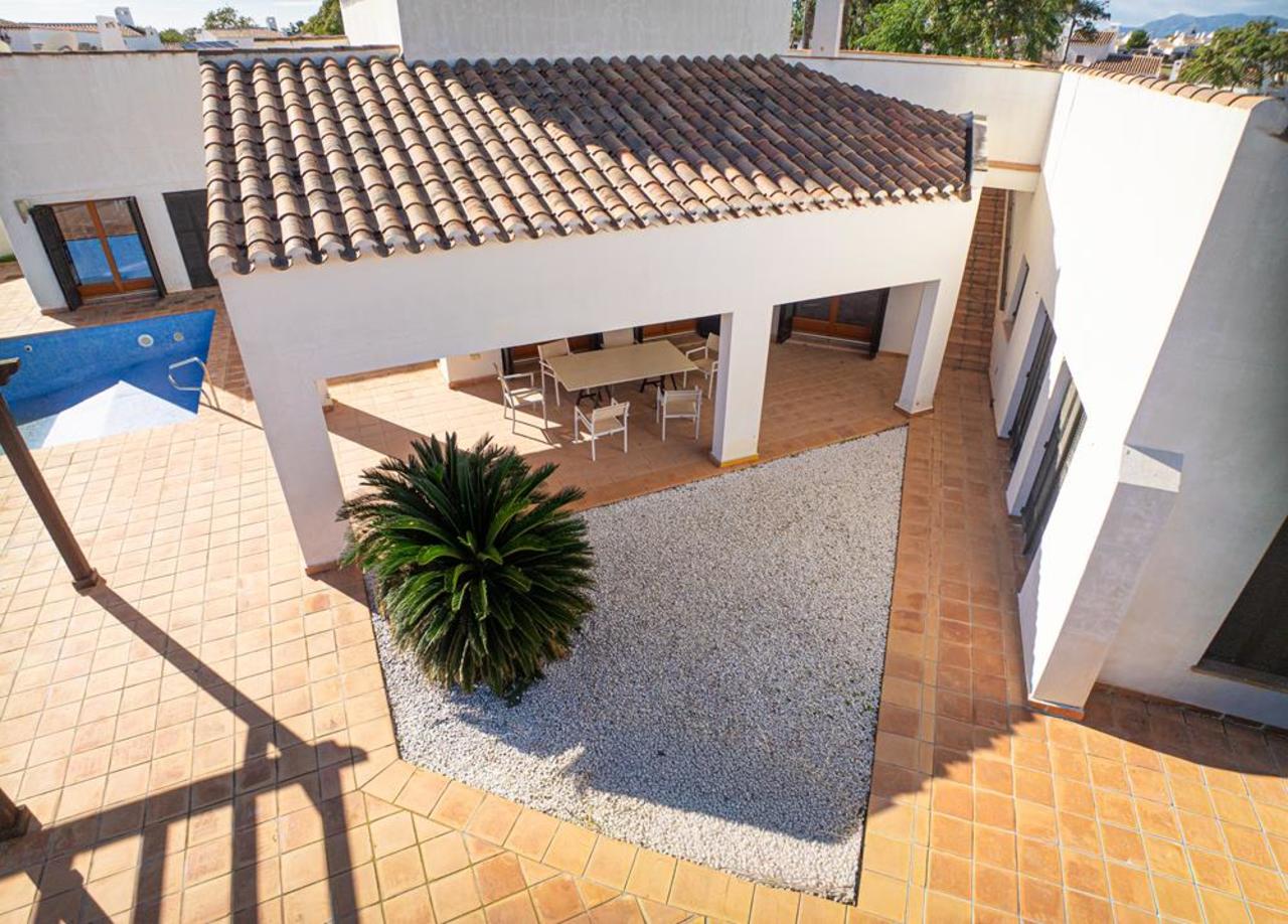 https://sunvillasmurcia.com/media/images/properties/d69bcf28a47fba69bcf28a47fbb.jpg