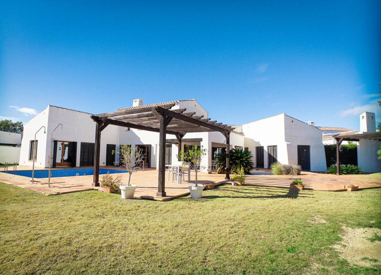 https://sunvillasmurcia.com/media/images/properties/d69bcf28a4713e69bcf28a4713f.jpg