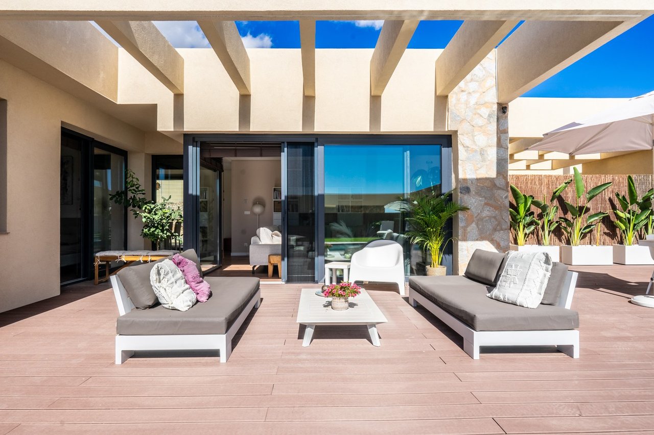 https://sunvillasmurcia.com/media/images/properties/d69bcf414d57dd69bcf414d57df.jpg