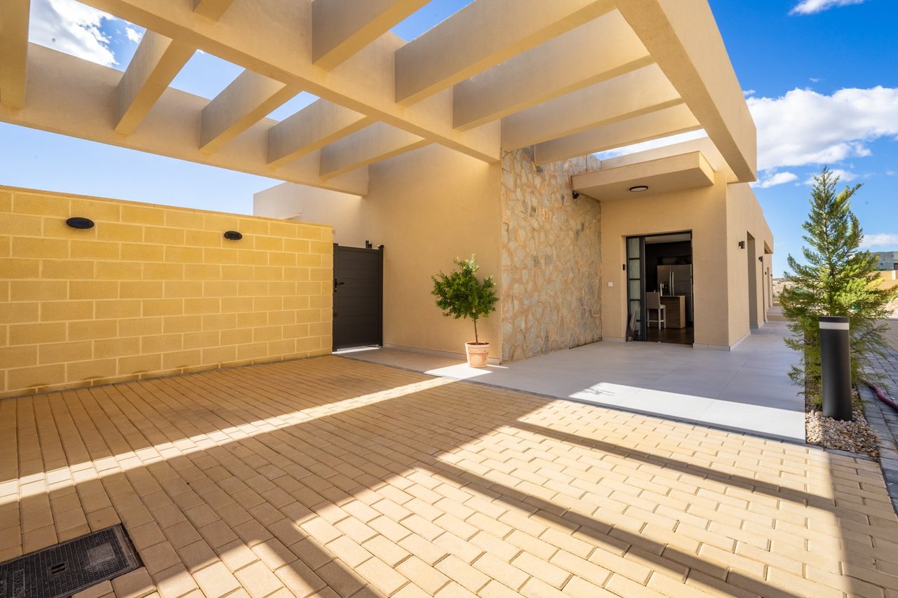 https://sunvillasmurcia.com/media/images/properties/d69bcf414d6df869bcf414d6dfb.jpg