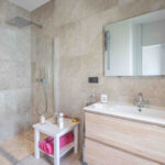 https://respacio-92aeb16a47056cced761e868d944d65d.s3.eu-west-3.amazonaws.com/property_attachment/detail_image/property_image_1ng8m05qj7_20260409042306.jpg