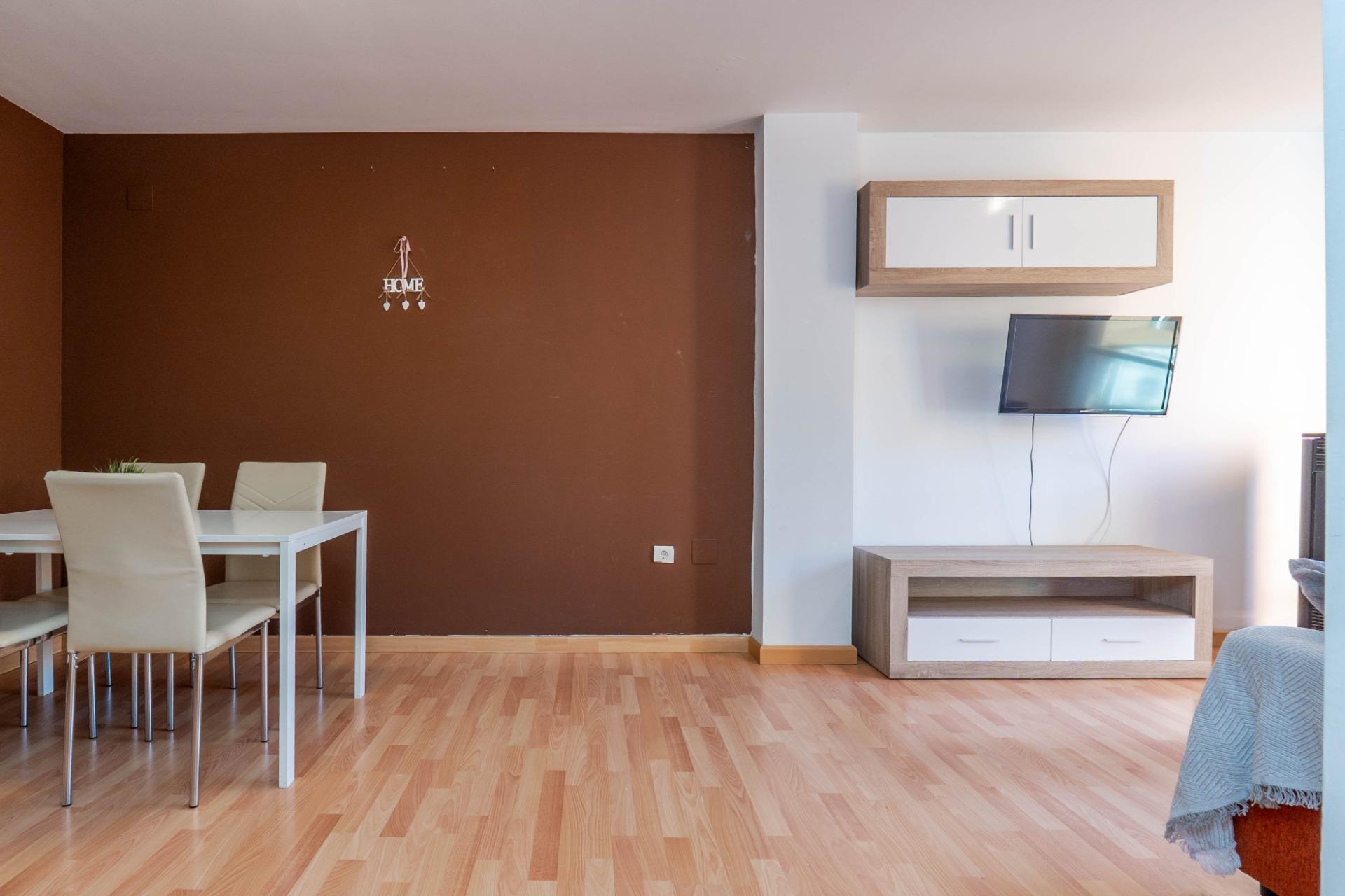 https://fotos15.apinmo.com/5292/28829687/1-2.jpg