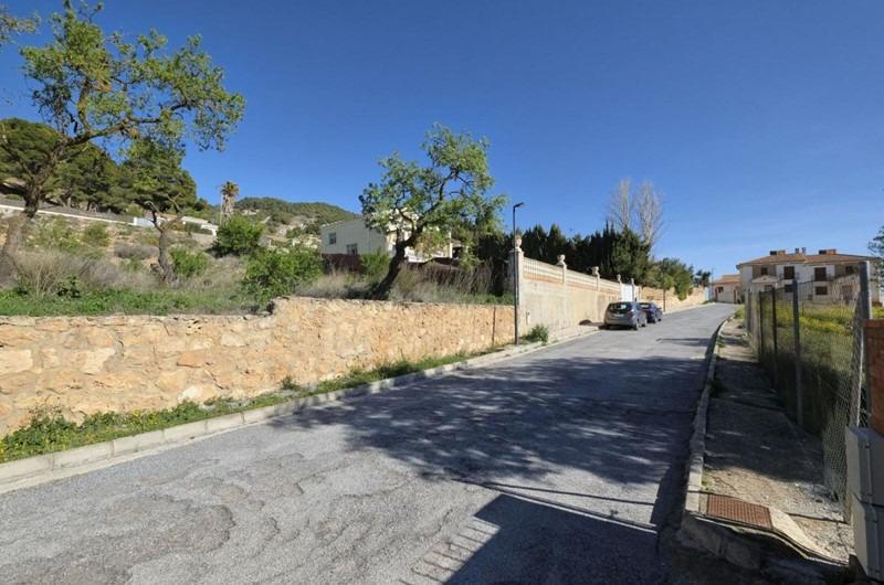 https://fotos15.apinmo.com/5292/24255972/1-5.jpg