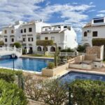 http://www.jmtspanishproperties.com/property_images2/1050176_large.jpg