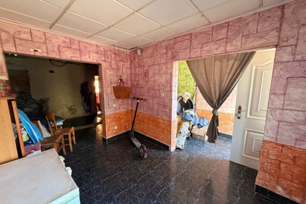 http://www.jmtspanishproperties.com/property_images2/1050194_large.jpg