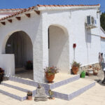 https://www.thepropertyteam.es/sites/001/images/12394-villa-for-sale-in-orba/12394-villa-for-sale-in-orba-287514-large.jpg
