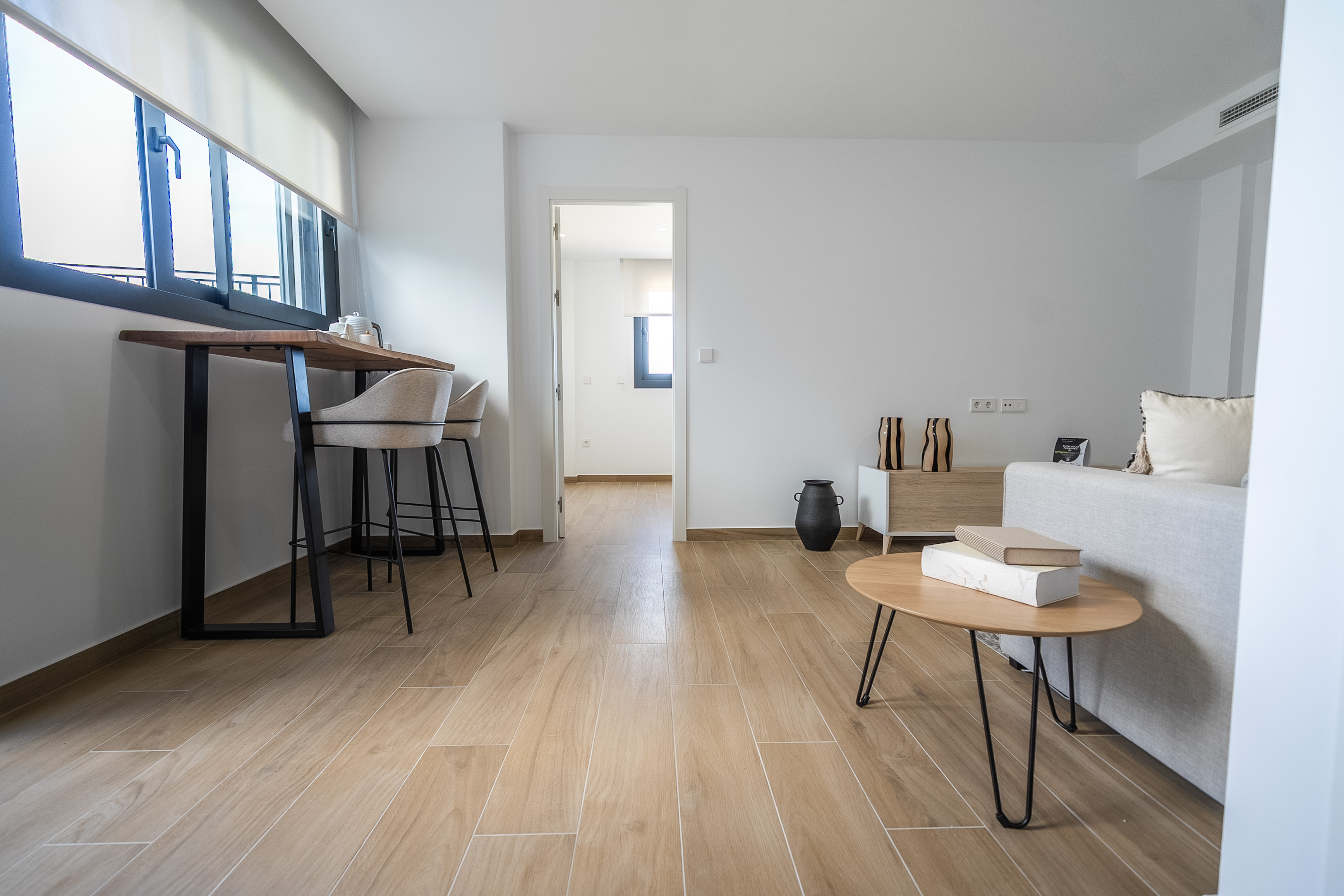 https://medianewbuild.com/file/hh-media-bucket/developments_v2/31740731/media/images/indoor/1.jpg